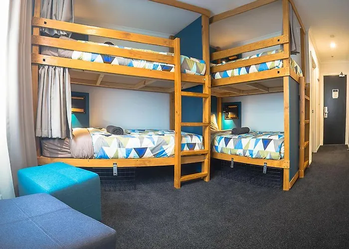 No. 9 Hotel